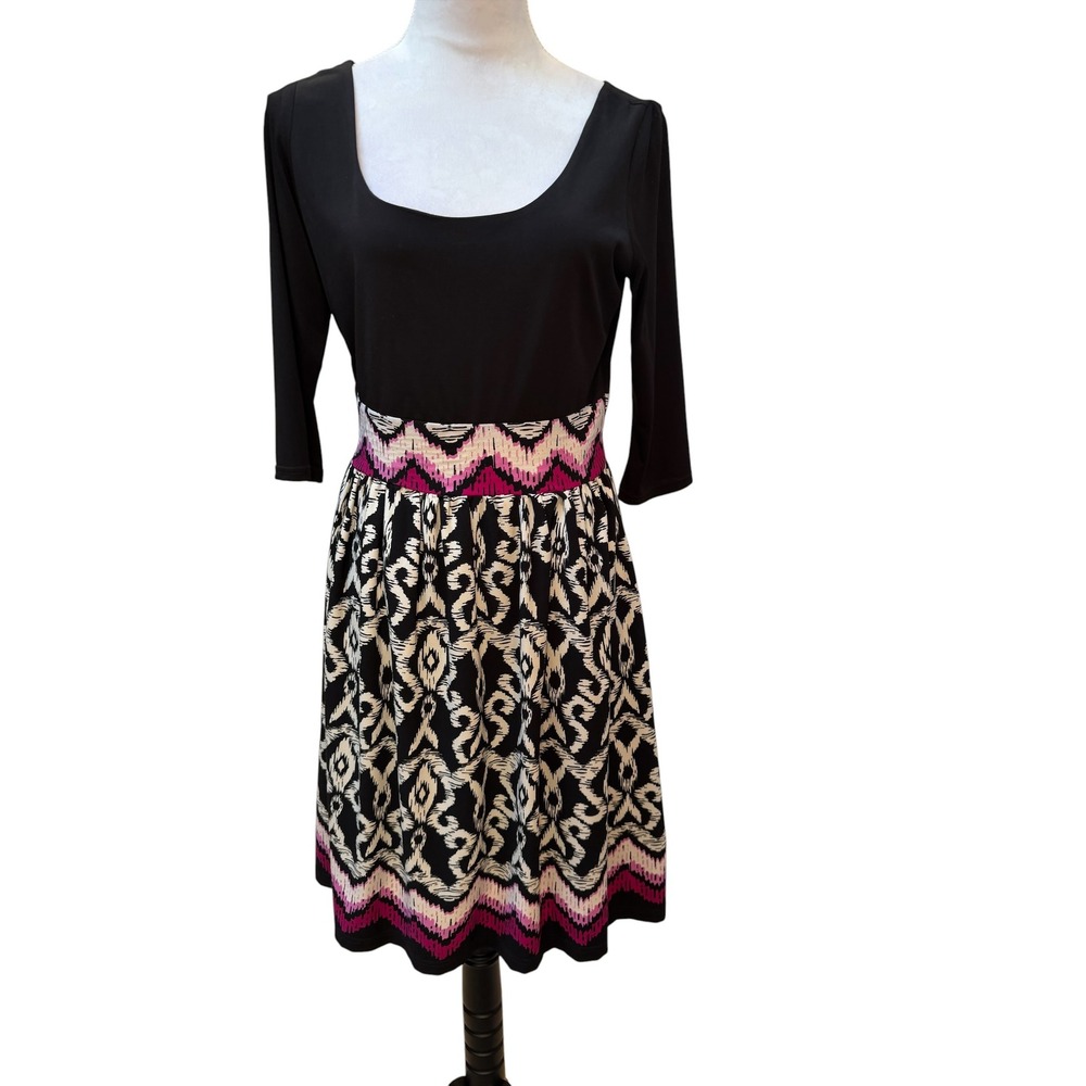 Jessica Howard Fit and Flare Dress Women 8 Black Pink Ikat Good 3/4 Sleeve Scoop